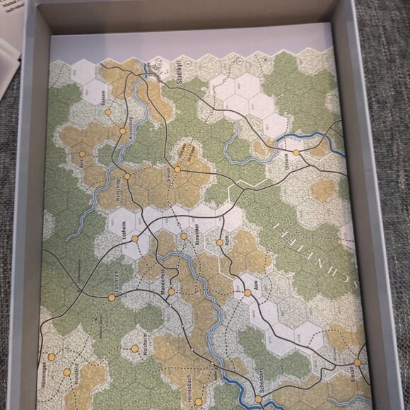 A Time for Trumpets: The Battle of the Bulge, December 1944 (unpunched) GMT 2002 - Picture 9 of 16